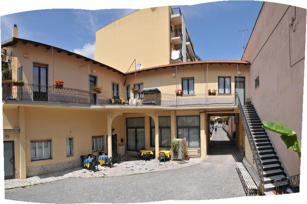 Hotel Santa Maria Финале Лигуре Екстериор снимка