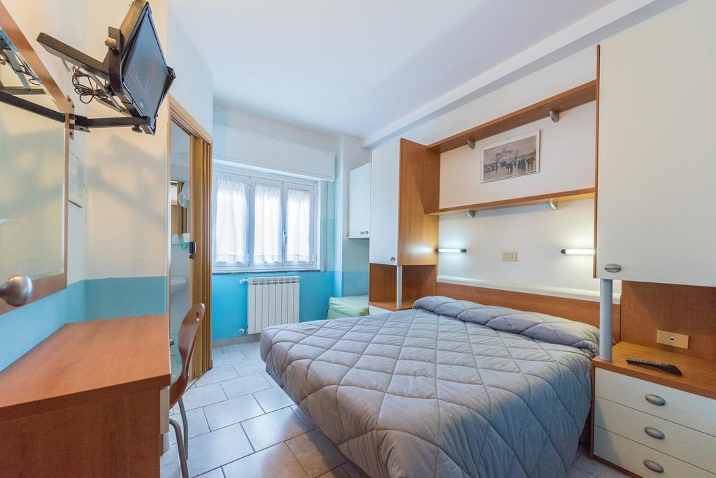 Hotel Santa Maria Финале Лигуре Екстериор снимка