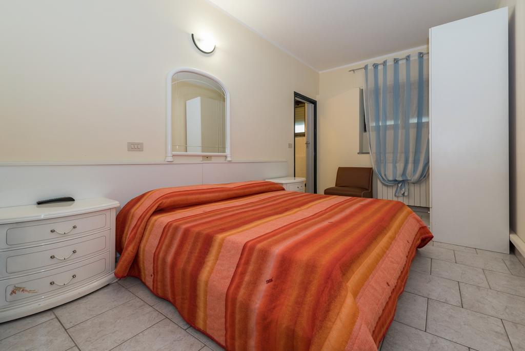 Hotel Santa Maria Финале Лигуре Екстериор снимка