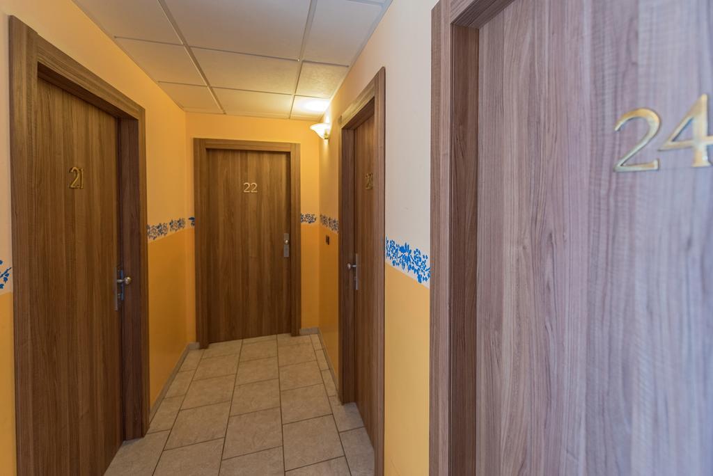 Hotel Santa Maria Финале Лигуре Екстериор снимка
